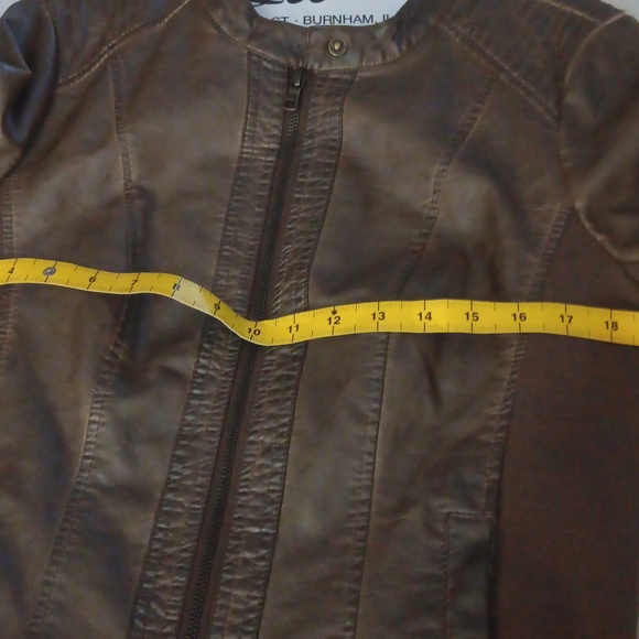 Faux leather jacket - Picture 8 of 8